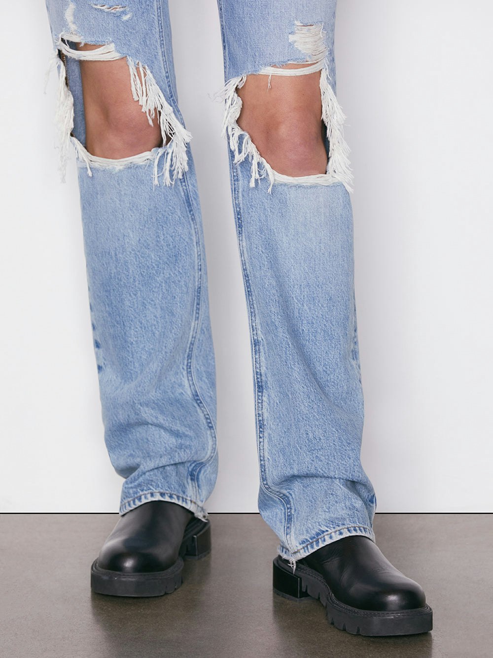 jeans front detail view alt:fit2
